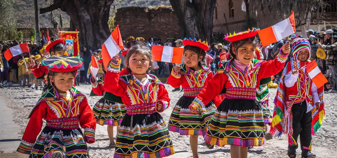 What do Peruvians eat during National Holidays